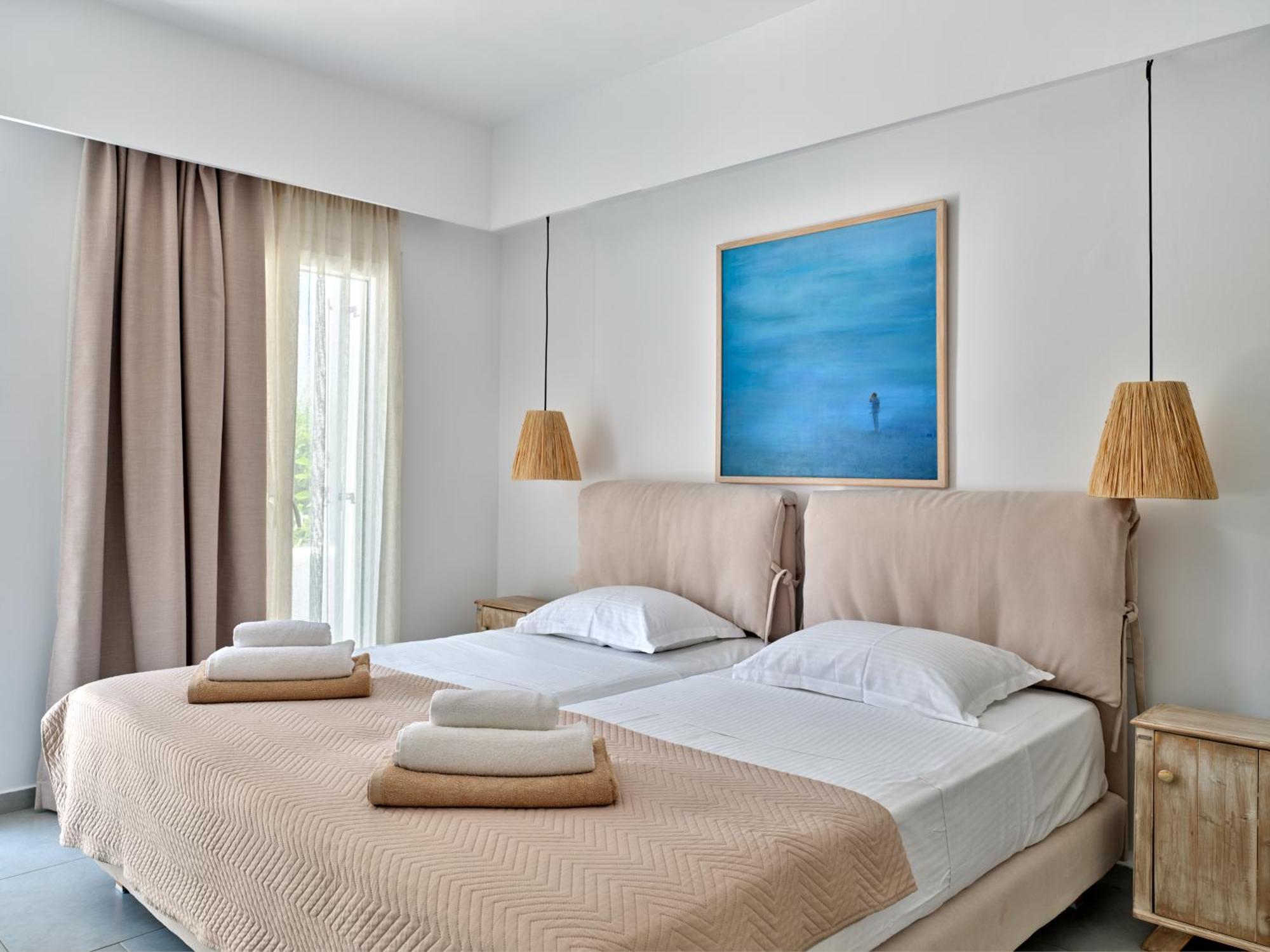 Corina Studios-Apartments Naousa  Luaran gambar
