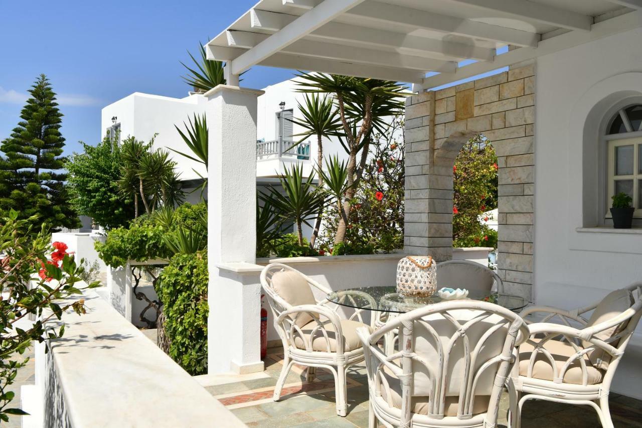 Corina Studios-Apartments Naousa  Luaran gambar