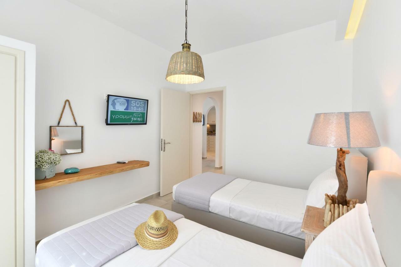 Corina Studios-Apartments Naousa  Luaran gambar
